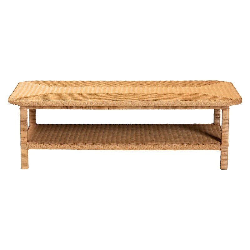 Table basse en rotin tressé miel clair bohème avec étagère ouverte